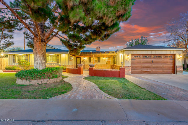 8119 N 57th Drive Glendale, AZ House Sold - Photo 1 of 61. Opens carousel modal