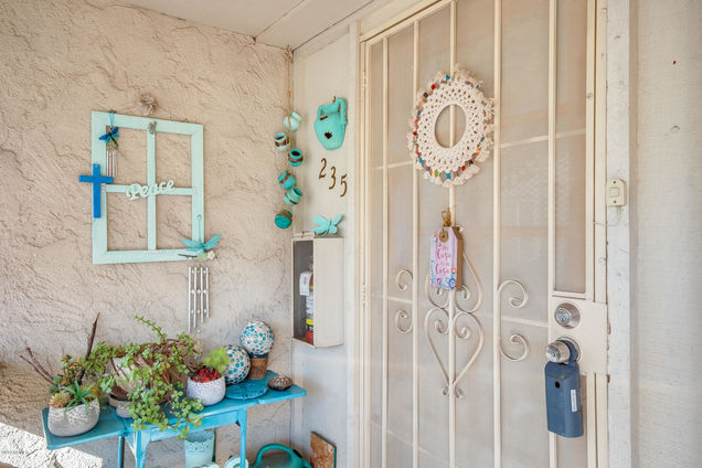 3828 N 32nd Street Phoenix, AZ Condo Sold - Photo 1 of 23. Opens carousel modal