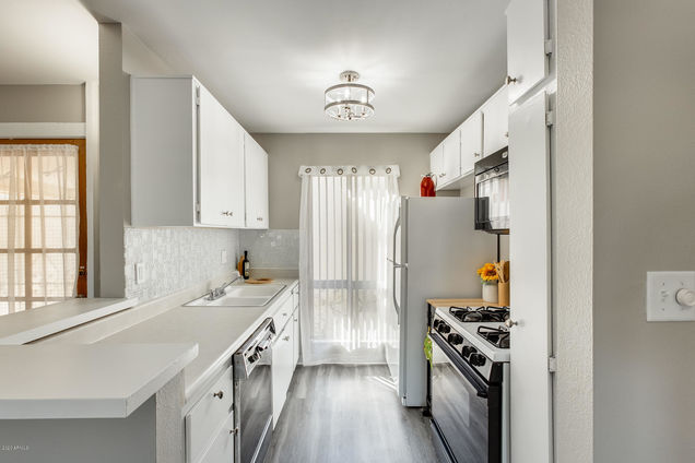 3828 N 32nd Street Phoenix, AZ Condo Sold - Photo 1 of 21. Opens carousel modal