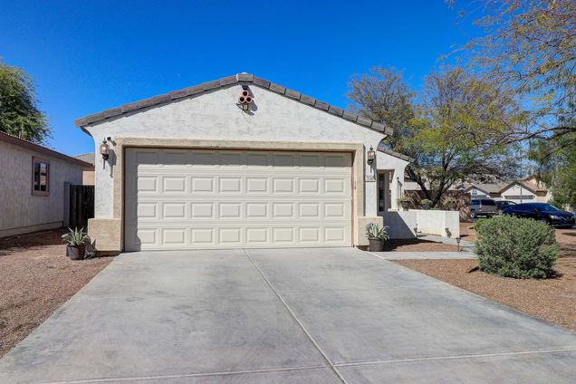 726 W Bowker Street Phoenix, AZ House Sold - Photo 1 of 32. Opens carousel modal