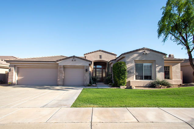7427 E Cactus Wren Road Scottsdale, AZ House Sold - Photo 1 of 32. Opens carousel modal