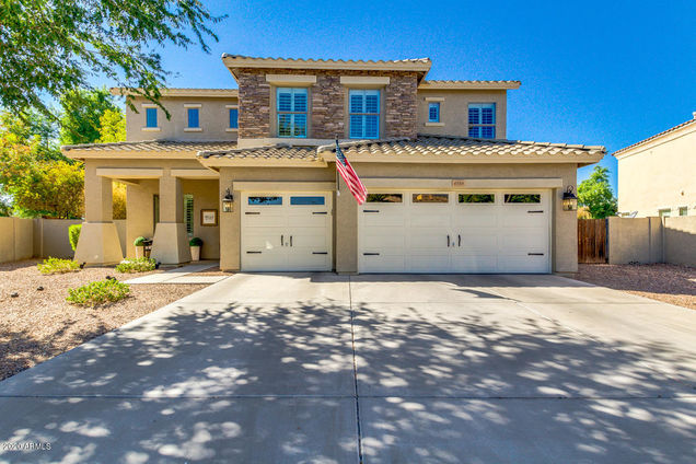 4984 S Cobblestone Street Gilbert, AZ House Sold - Photo 1 of 42. Opens carousel modal