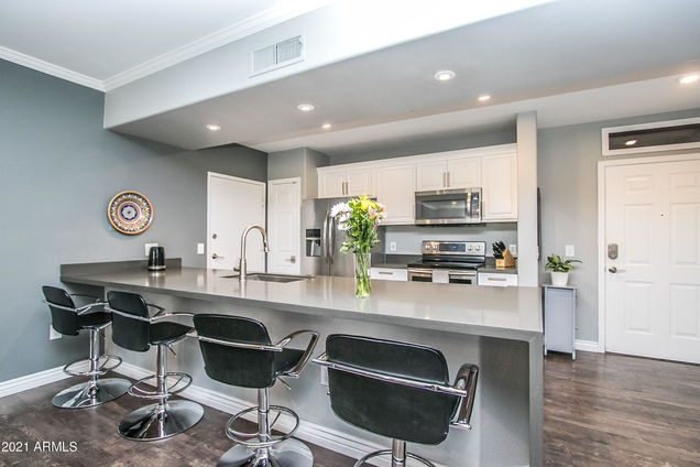 19777 N 76th Street Scottsdale, AZ Condo Sold - Photo 1 of 21. Opens carousel modal