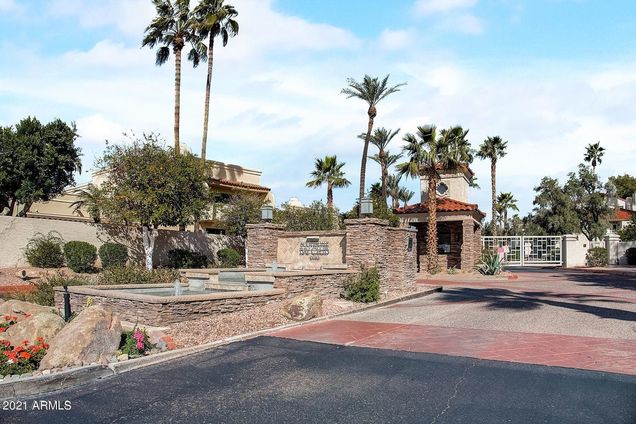 10080 E Mountainview Lake Drive Scottsdale, AZ Condo Sold - Photo 1 of 32. Opens carousel modal