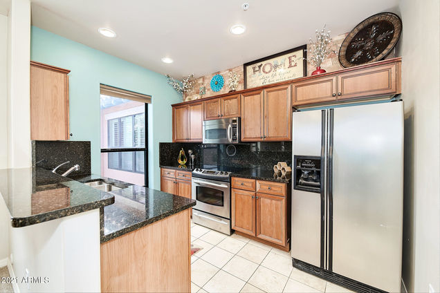 20660 N 40th Street Phoenix, AZ Condo Sold - Photo 1 of 16. Opens carousel modal