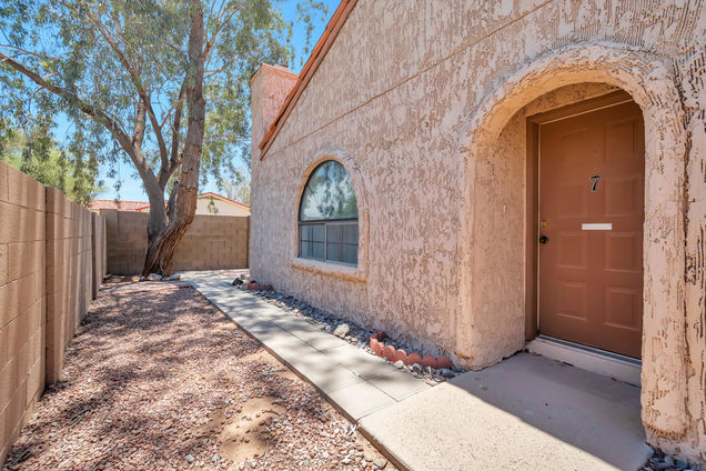 1910 N Avenida De Palmas Casa Grande, AZ Townhouse Sold - Photo 1 of 15. Opens carousel modal