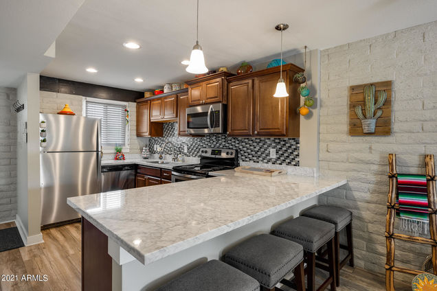27250 N 64th Street Scottsdale, AZ Apartment Sold - Photo 1 of 30. Opens carousel modal