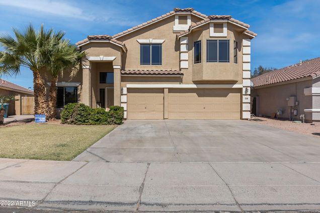 756 W Moore Avenue Gilbert, AZ House Sold - Photo 1 of 50. Opens carousel modal