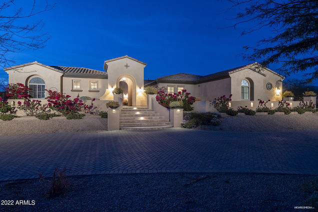 27502 N 70th Way Scottsdale, AZ House Sold - Photo 1 of 34. Opens carousel modal