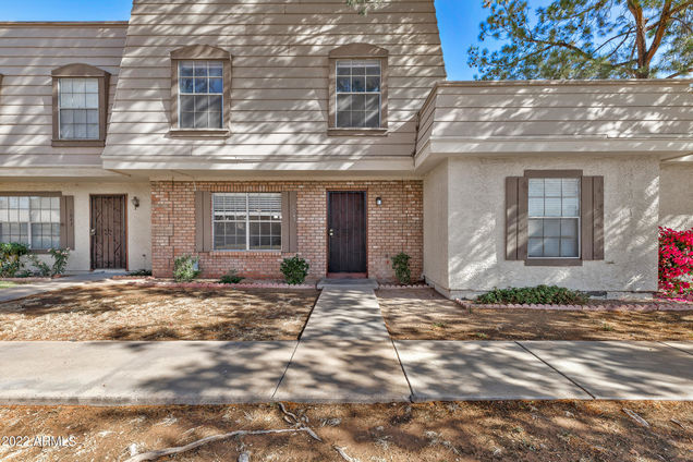 1045 E Lodge Drive Tempe, AZ Townhouse Sold - Photo 1 of 29. Opens carousel modal