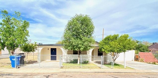 1829 N 37th Drive Phoenix, AZ House Sold - Photo 1 of 44. Opens carousel modal