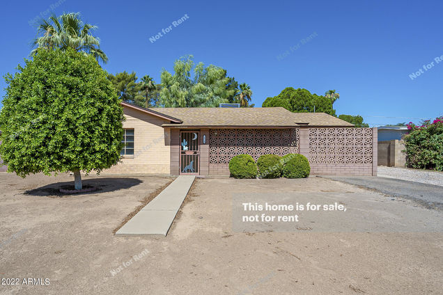 2014 N 39th Street Phoenix, AZ House Sold - Photo 1 of 20. Opens carousel modal