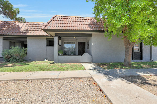 9001 W Elm Street Phoenix, AZ Townhouse Sold - Photo 1 of 24. Opens carousel modal
