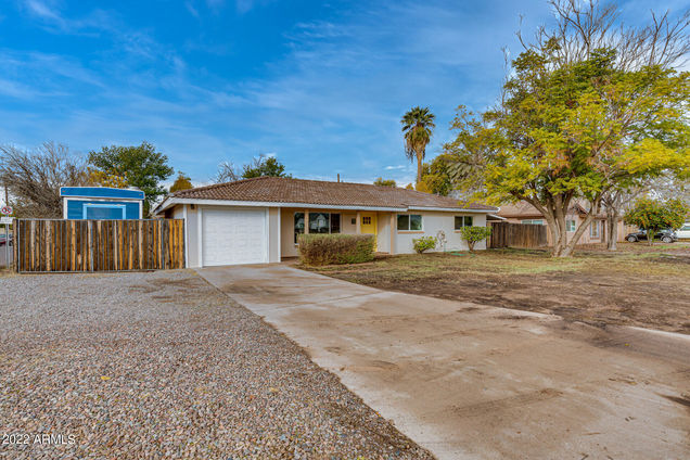 2002 N 40th Street Phoenix, AZ House Sold - Photo 1 of 39. Opens carousel modal