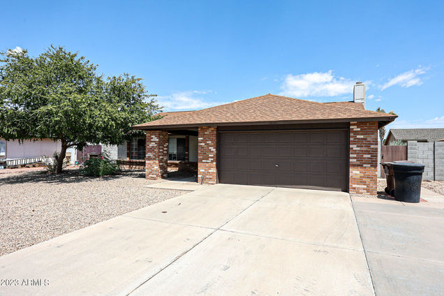8020 W Aster Drive Peoria, AZ House Sold - Photo 1 of 26. Opens carousel modal