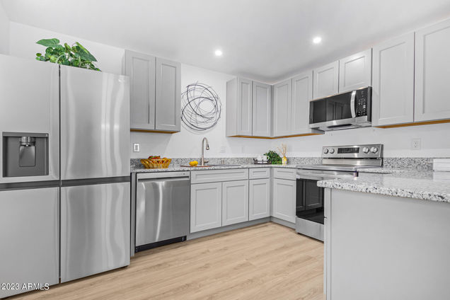 15050 N Thompson Peak Parkway Scottsdale, AZ Apartment Sold - Photo 1 of 30. Opens carousel modal