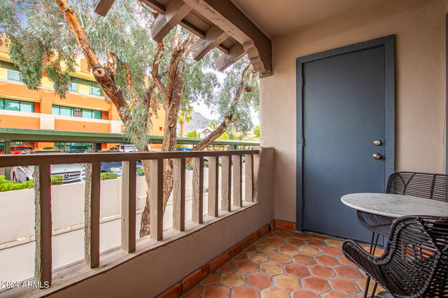 7300 N Dreamy Draw Dr Phoenix AZ 85020 Estately 🧡 MLS# 6670415