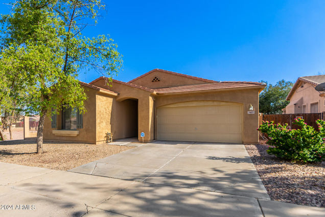 7407 W Pioneer Street Phoenix, AZ House Active - Photo 1 of 24. Opens carousel modal