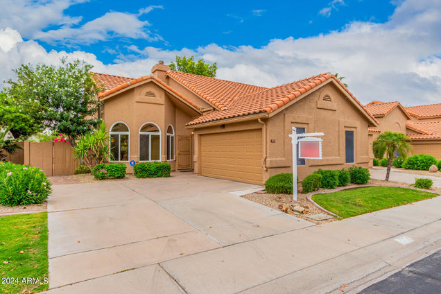 9231 E Camino Del Santo Scottsdale, AZ Townhouse Sold - Photo 1 of 34. Opens carousel modal