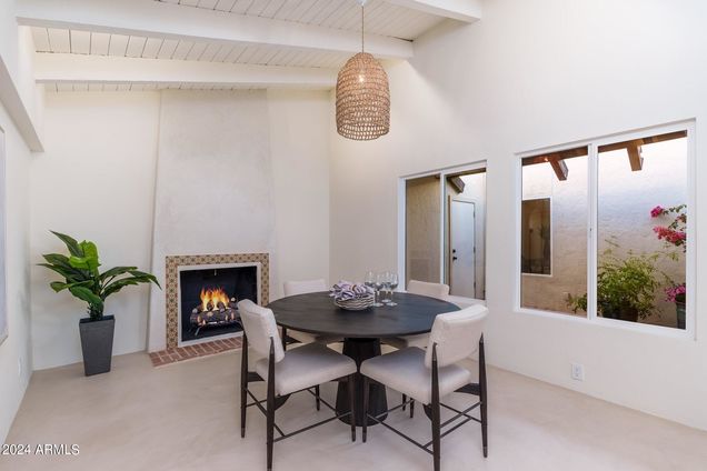1242 E Palacio Lane Phoenix, AZ Townhouse Sold - Photo 1 of 38. Opens carousel modal