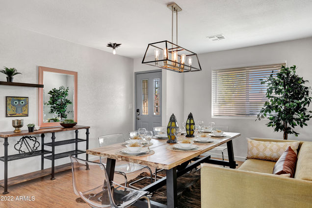 4820 E Poinsettia Drive Scottsdale, AZ House Active - Photo 1 of 25. Opens carousel modal