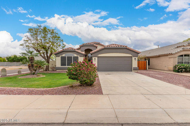 10209 W Jessie Lane Peoria, AZ House Active - Photo 1 of 38. Opens carousel modal