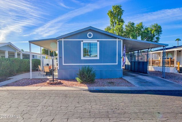 19602 N 32nd Street Phoenix, AZ House Active - Photo 1 of 21. Opens carousel modal