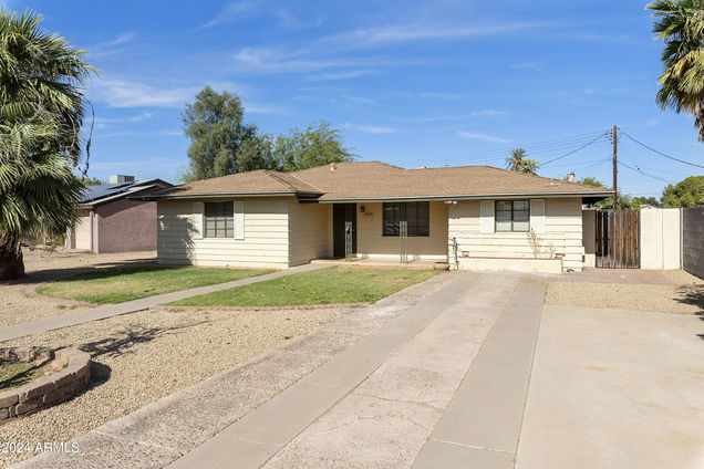 4139 N 16th Drive Phoenix, AZ House Sold - Photo 1 of 20. Opens carousel modal