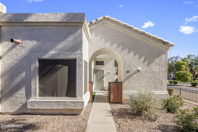 2100 W Lemon Tree Place Chandler, AZ Townhouse Active - Photo 1 of 24. Opens carousel modal
