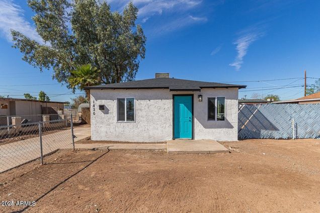 1830 N 37th Drive Phoenix, AZ House Sold - Photo 1 of 18. Opens carousel modal
