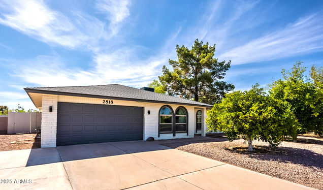 2818 S Cottonwood Drive Tempe, AZ House Pending - Photo 1 of 25. Opens carousel modal