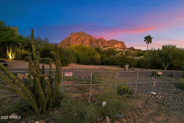 6040 N 41st Street Paradise Valley, AZ Plot of land Active - Photo 1 of 17. Opens carousel modal