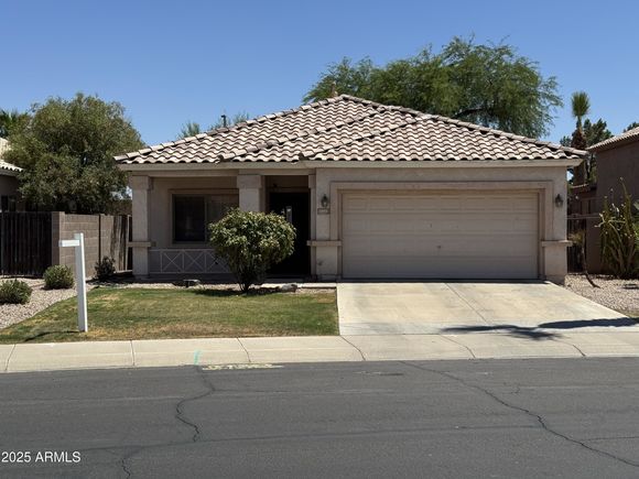 2865 E Cathy Drive Gilbert, AZ House Active - Photo 1 of 27. Opens carousel modal
