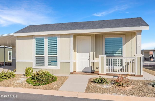 312 E O'neil Drive