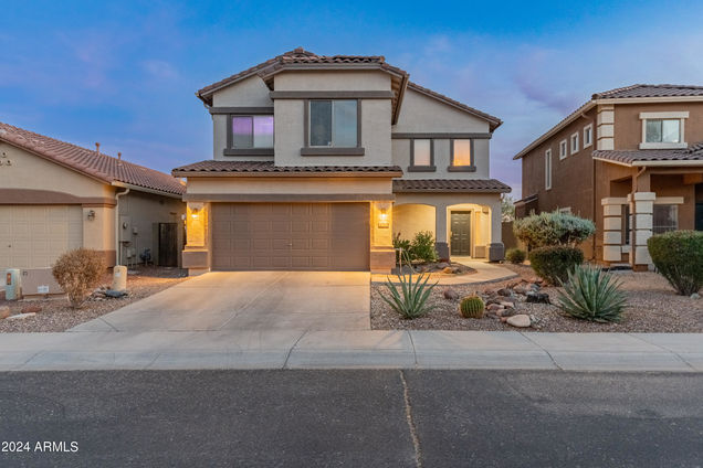4535 W Cottontail Road