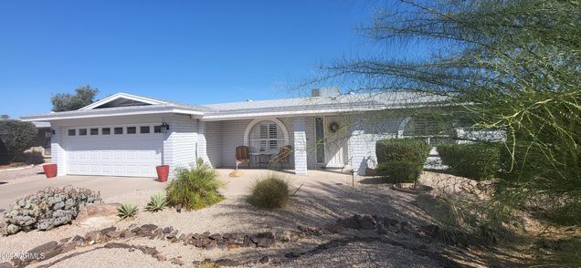 4734 E Florian Circle Mesa, AZ House Active - Photo 1 of 26. Opens carousel modal