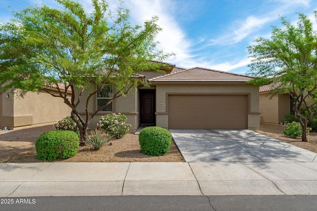 15821 W Mauna Loa Lane Surprise, AZ House Active - Photo 1 of 40. Opens carousel modal