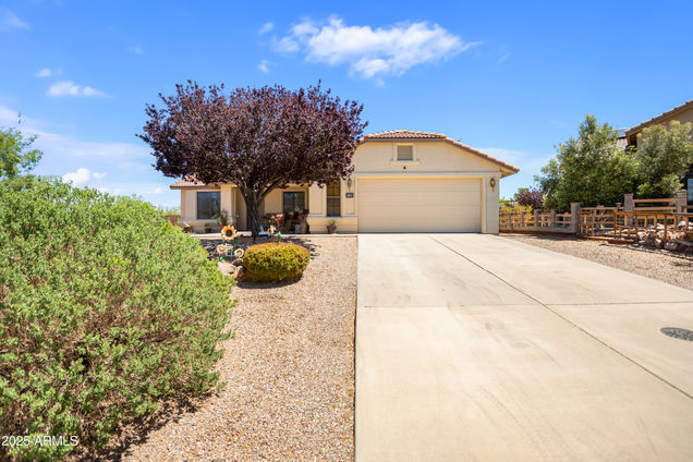 1803 Willow Oak Lane Sierra Vista, AZ House Active - Photo 1 of 46. Opens carousel modal
