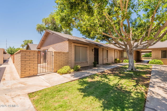 31 W Loma Vista Drive