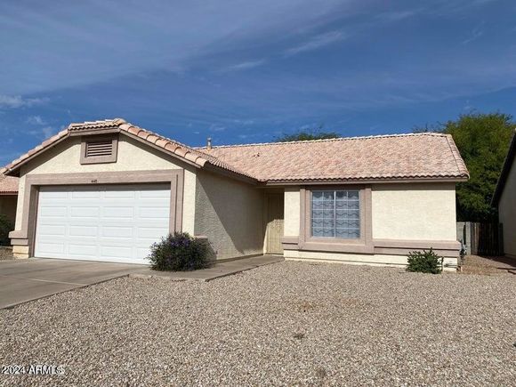 440 E Del Rio Street Chandler, AZ House Active - Photo 1 of 16. Opens carousel modal