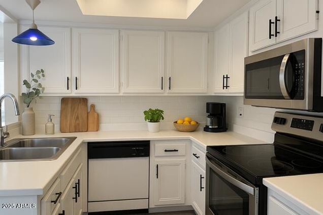 461 W Holmes Avenue Mesa, AZ Apartment Active - Photo 1 of 30. Opens carousel modal