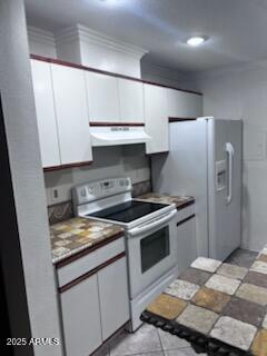 8055 E Thomas Road Scottsdale, AZ Apartment Active - Photo 1 of 11. Opens carousel modal