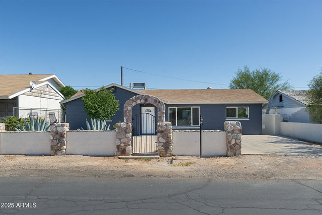 320 W Palo Verde Drive