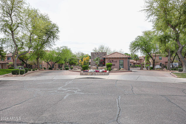 20660 N 40th Street Phoenix, AZ Townhouse Active - Photo 1 of 35. Opens carousel modal