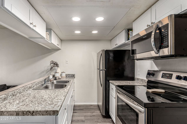 461 W Holmes Avenue Mesa, AZ Apartment Active - Photo 1 of 14. Opens carousel modal