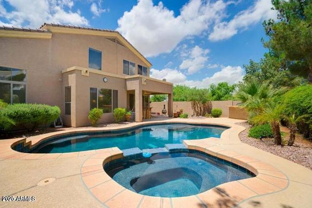 1580 W Saragosa Street Chandler, AZ House Active - Photo 1 of 22. Opens carousel modal