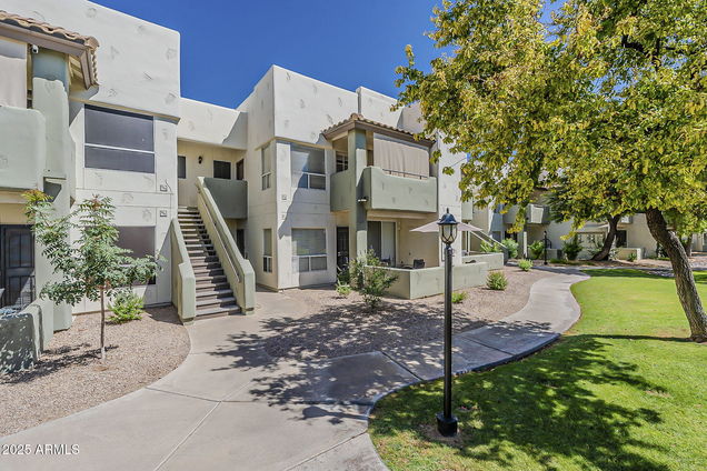 1825 W Ray Road Chandler, AZ Apartment Active - Photo 1 of 29. Opens carousel modal