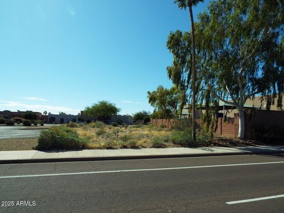 16911 E Palisades Boulevard Fountain Hills, AZ Plot of land Pending - Photo 1 of 6. Opens carousel modal