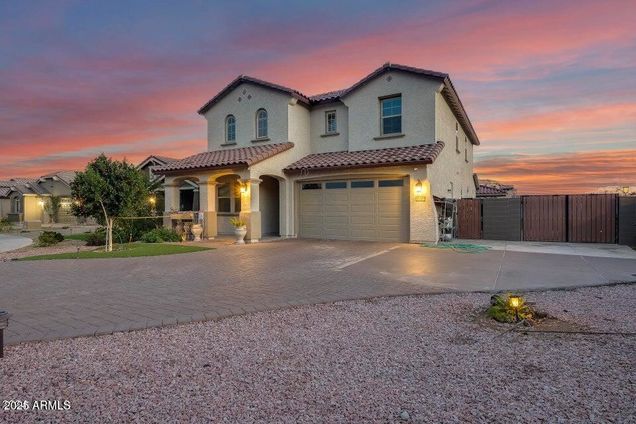 15309 W Latham Street Goodyear, AZ House Active - Photo 1 of 22. Opens carousel modal