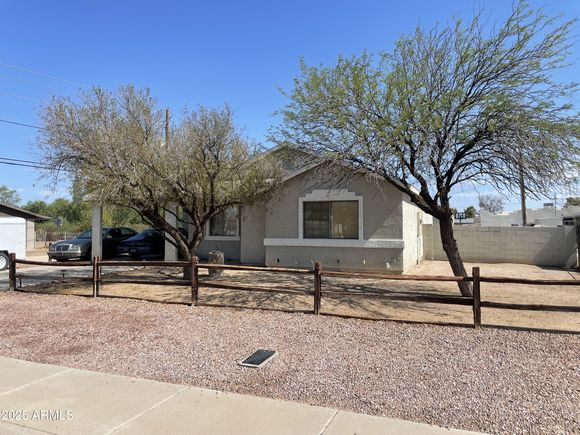 444 E Feliz Street Florence, AZ House Active - Photo 1 of 2. Opens carousel modal